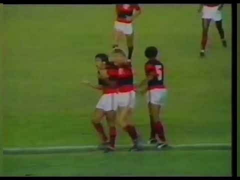 Edmar Bernardes (Flamengo) - 23/11/1983 - Bangu 0x3 Flamengo - 1 gol