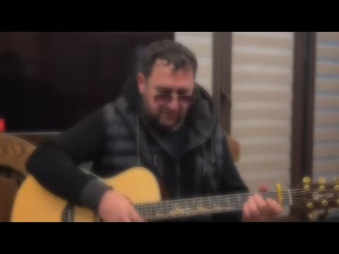 Хусейн горчаханов. Песня хусейн горчаханов. Чеченские песни под гитару хусейн горчаханов. Хусейн горчаханов все песни. Песня хусейн горчаханов.