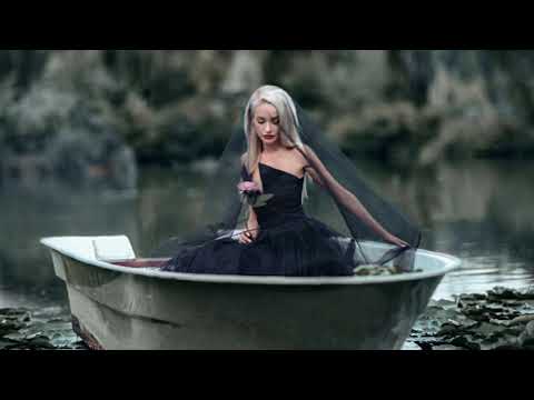 Videoclip de Laid in Earth (Live) — Ane Brun