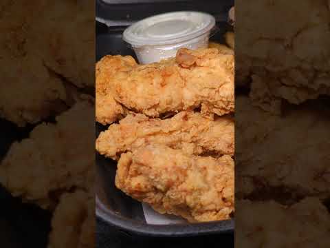 Have you ever tried chicken shack? #chickenshack #lasvegasbusiness #chickentenders #lasvegasfoodie