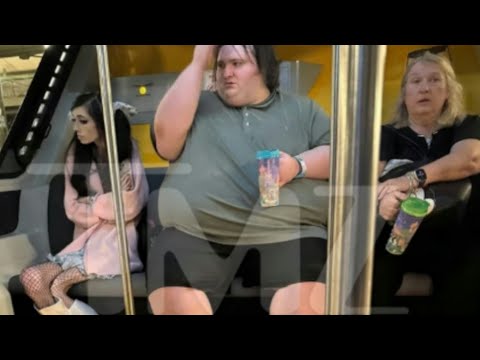 Eugenia Cooney spotted with Mother and Brother, she looks MISERABLE 