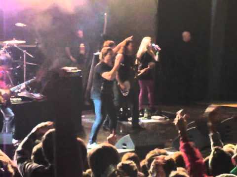 Música ligera ( Soda Estereo)  - Vilma Palma. Paysandú - Semana de la CervezaMP4