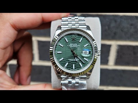 VSF Factory 3235 Date Just vs 2813 Chinese version