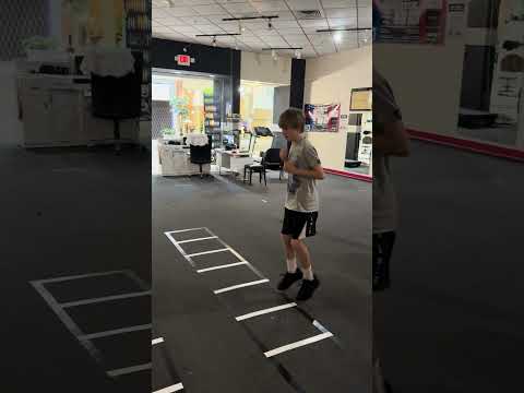 #boxing #mma #training #subscribe #footwork #viralshorts #rbs #romerosboxingschool