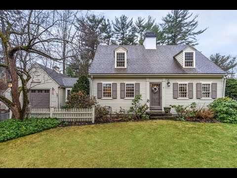 9 Homestead Rd, Lynnfield MA - Marjorie Youngren - Tel 781-580-9357