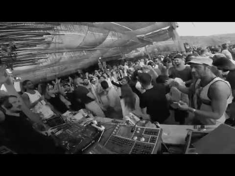 NICK JOJO plays his track "Uranus" out on DNC Limited at  Alemagou Mykonos