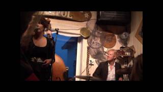 Carolina Wallin Pérez - Ingenting (HD)