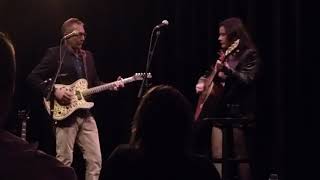 Shannon McNally - Banshee Moan (Parenting Intro), Sellersville Theater, 9/06/2017