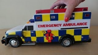 preview picture of video 'Toy State Road Rippers motorised ambulance with lights and sound effects'