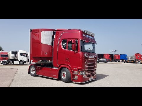 2018 2x Scania S500 V8 Power (Red Ferrari Edition) Next Generation