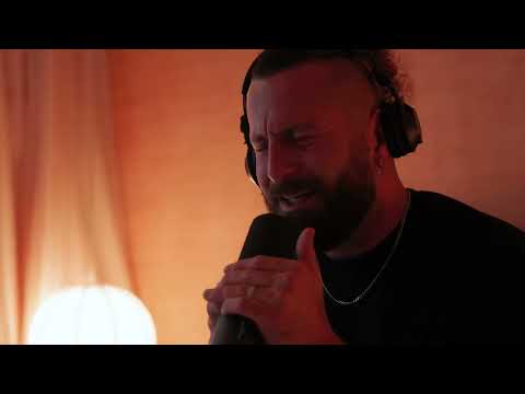 Elderbrook - Bette Davis Eyes (Hotel Room Session #49)