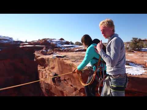 k78 .. Boyfriend pushes Girlfriend off cliff Insane Rope Swing