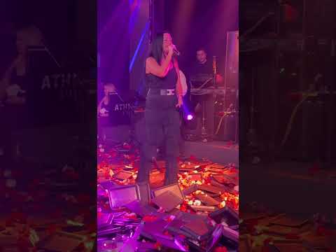 ΜΙΑ ΦΑΝΤΑΣΜΕΝΗ ΕΒΙΤΑ ΣΕΡΈΤΗ