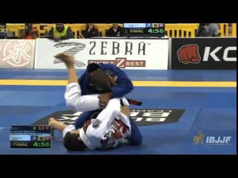 Joao Miyao vs Bruno Malfacine Worlds 2014 Finals Rooster
