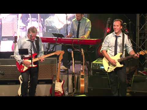 The Locomotions. Spanish tears