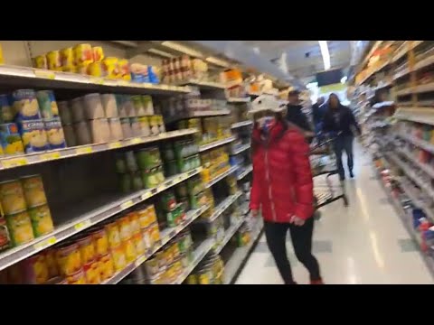 na loja asiática Sagaya