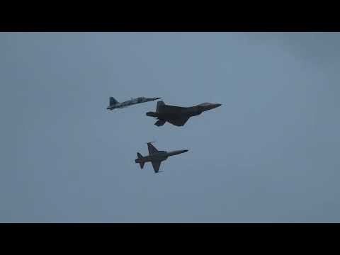 Heritage Flight with F-22 Raptor and F-5 Dyess Airshow 2023
