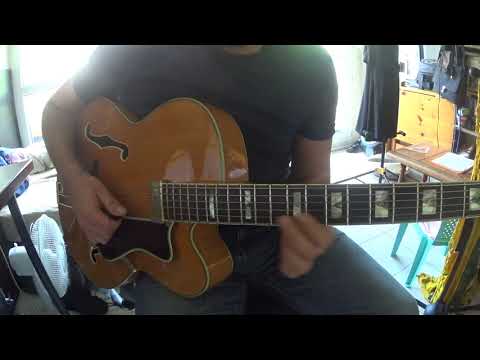 9 - Manoir de mes rêves (1943) Django Reinhardt #2fingers