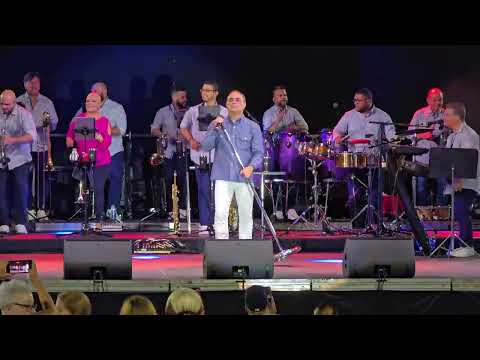 Gilberto Santa Rosa   lluvia. . Celebrando los 100 de Willie Rosario en Mr Special de San