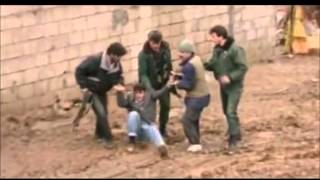 preview picture of video '1992 Özel Harekatın Mahalleye Şığınan PKK,LI Yakalama Operasyonu Şırnak cizre'