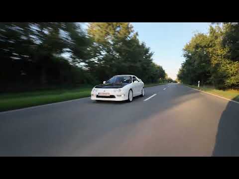 Honda Integra Type R DC2  kurzer  Rolling Shot  4K
