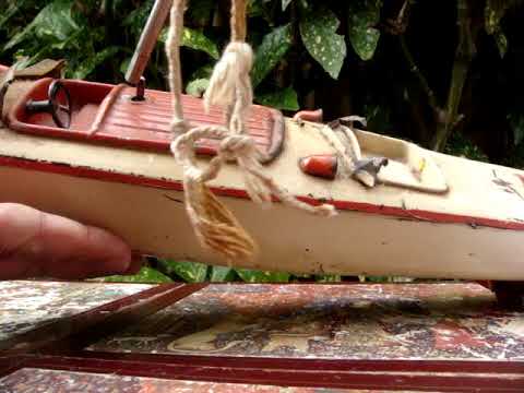 VINTAGE 1930s HORNBY MECCANO RACER III CLOCKWORK TINPLATE SPEED BOAT