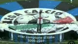 Max Pezzali dedica (Sei-fantastica) all&#39;Inter