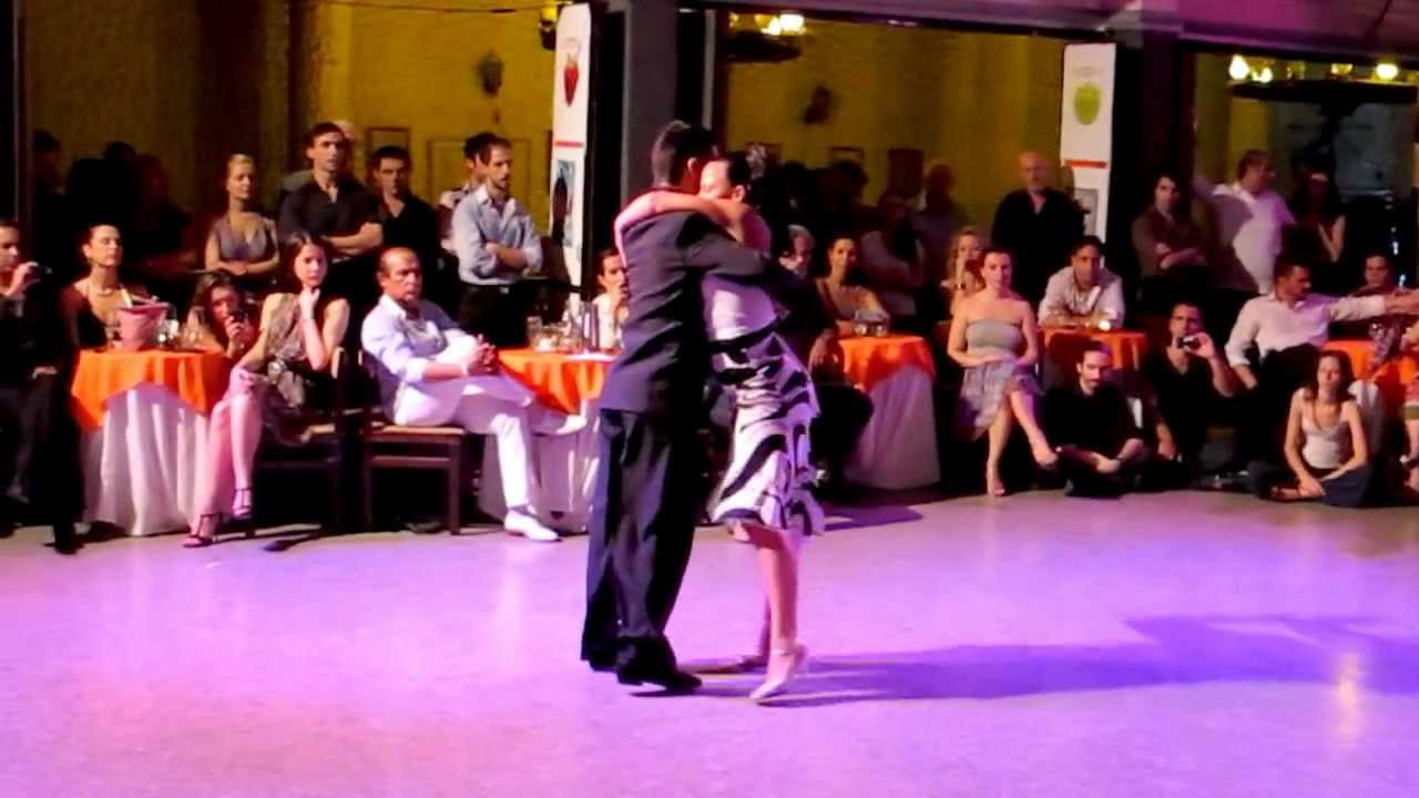 Javier Rodríguez y Virginia Pandolfi 1/4