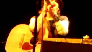 Cerys Matthews Chardonnay .MP4