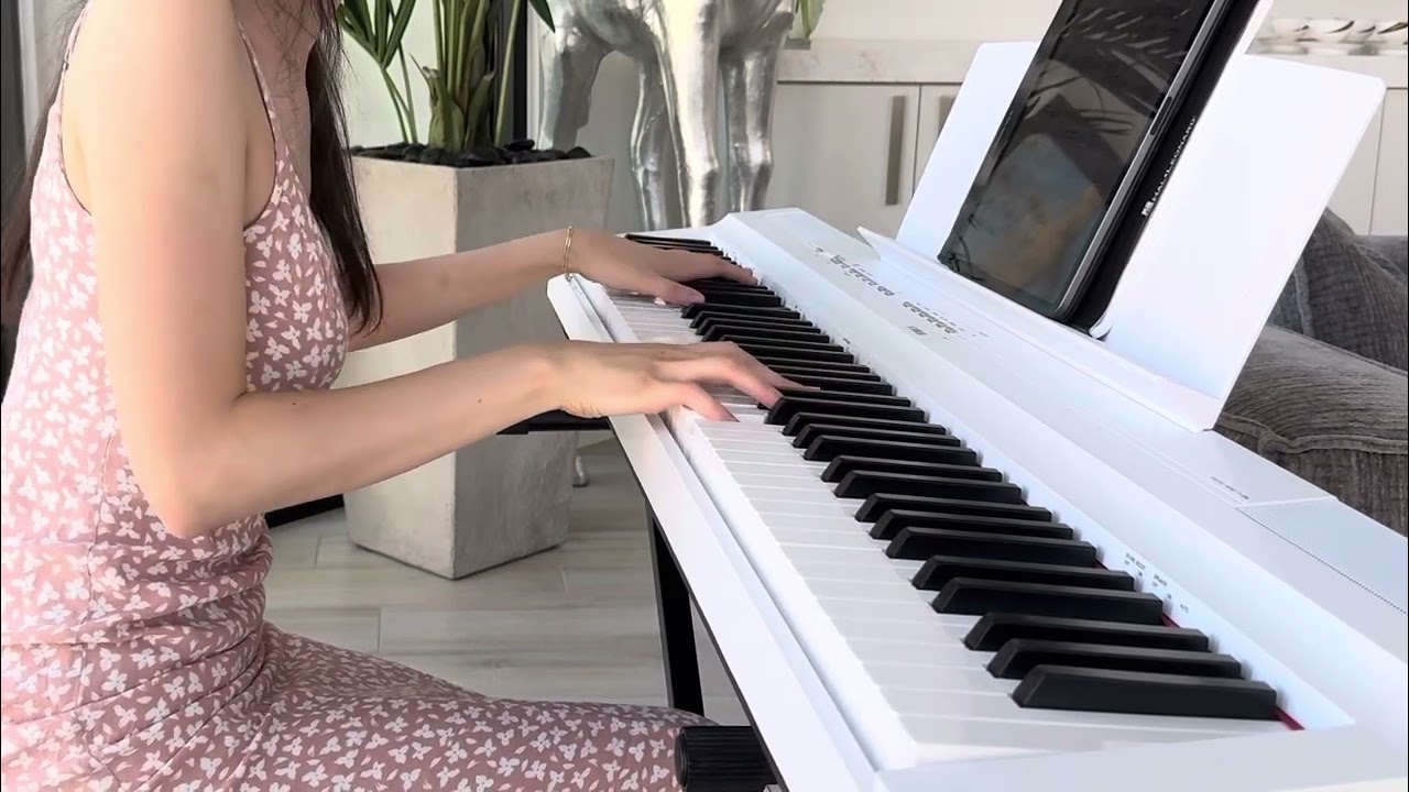 Promotional video thumbnail 1 for Noelle Piano