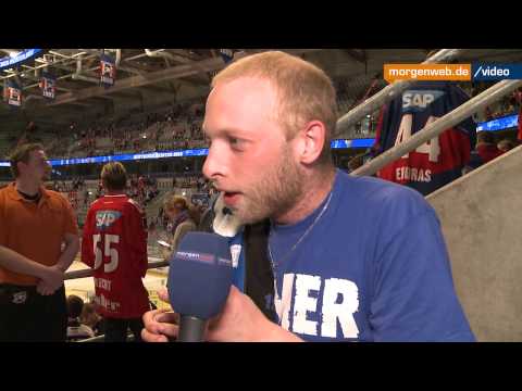 Die Adler-Fans feiern die Meisterschaft