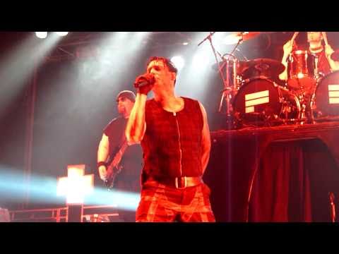 FEUERENGEL - ICH TU DIR WEH, 07.05.2011, Hamburg, Docks, 5/5