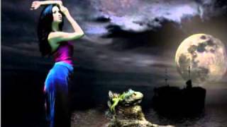 Luna Misteriosa Music Video