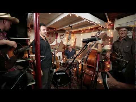 Cajun Country Revival - Somebody Loves You (Live @Pickathon 2012)
