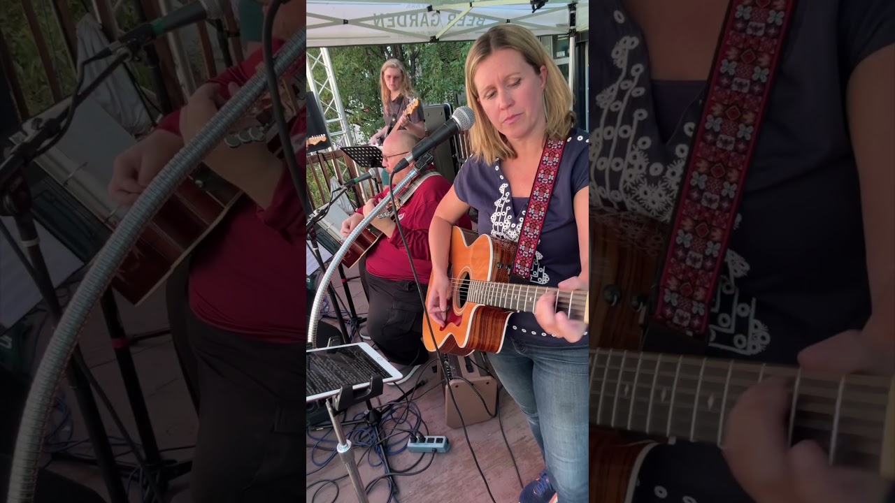 Promotional video thumbnail 1 for Louisa's Songs
