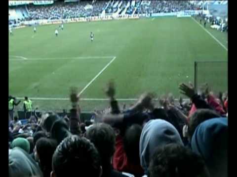 Racing 1 San Lorenzo 1 Gastadas a racing, ellos mirando..