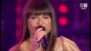 Alessandra Amoroso - Trova un Modo (Radio Italia)