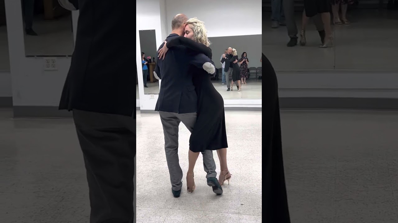 Video thumbnail for Tango lesson. Eleonora Kalganova & Tarik Marroushi: Double Wrap. Washington DC January 2023💐