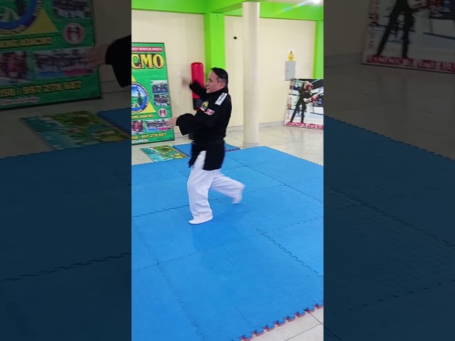 Vídeo relacionado con ZMREN Nunchaku de Espuma, Martial Arts Espuma Acolchada práctica Entrenamiento Cuerda Nunchakus, Nunchucks Artes, para Principiantes