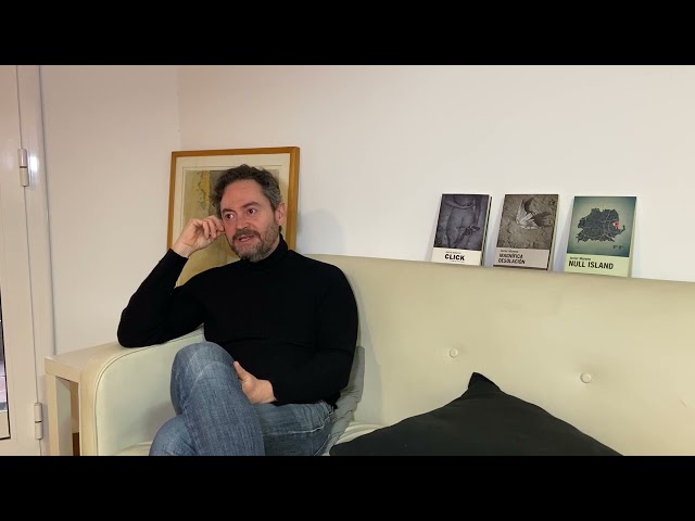 Vídeo relacionado con Una Mente Maligna