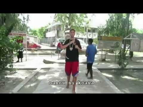 Kiribati Mwengau by Ole