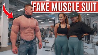 FAKE MUSCLE SUIT GYM PRANK
