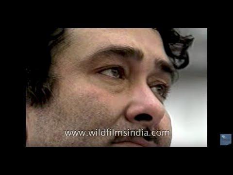 India mourns: Raj Kapoor last rites, Rishi Kapoor accompanies