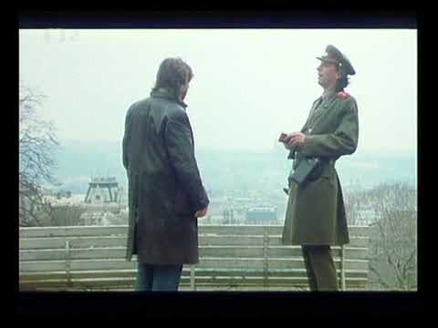 Pražský výběr - Pražákum, těm je tu hej - Volnonožkař (scéna z filmu)