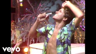 Wham! - Club Tropicana (Live from Top of the Pops 1983)