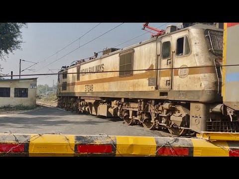 HIGH SPEED TRAINS CROSSING RAILROAD CROSSINGS | Level Crossing | Indian Railways Trains