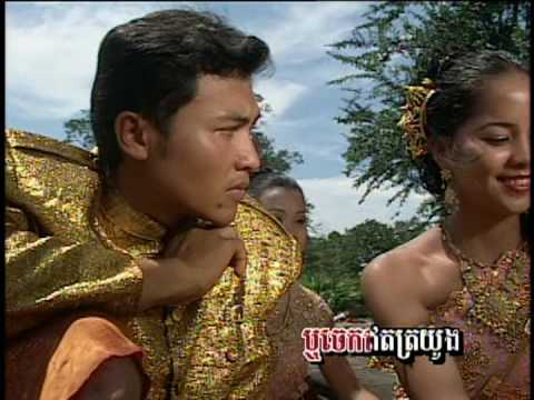 Touch Sunnich & Noy Vanna   Luong Lom Chao Sror Tuob Chek