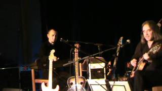 Muddy Shoes - I Wanna Make Love To You