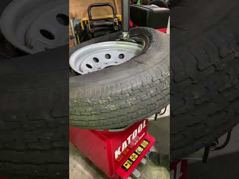 Cheap Tire Changing Machine, Worth it? #automobile #mechanic #tires #tools #garage #machine #diy