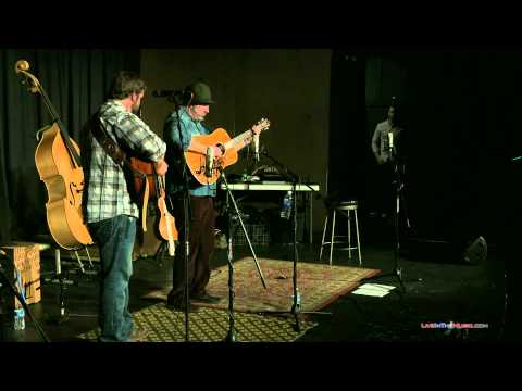 “Catfish John” covered by Scott Moss & Brian Edmonson LiveInTheMusic.com